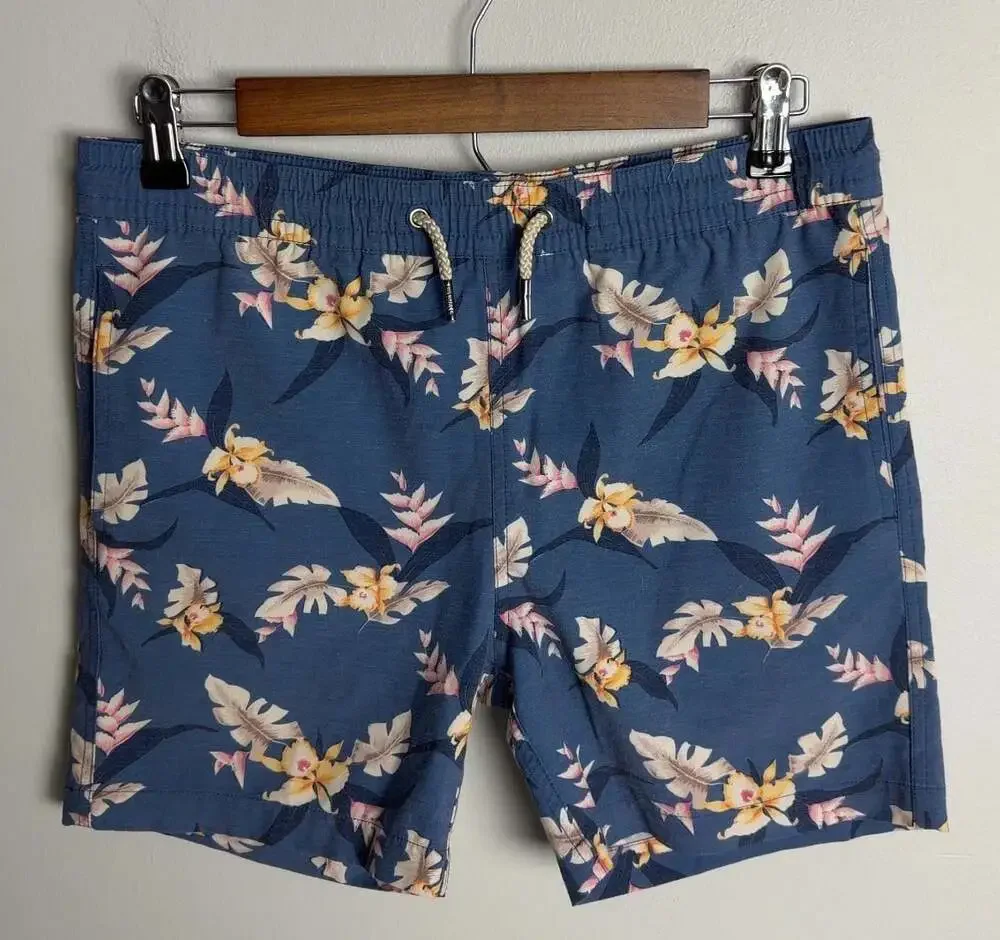 Fair Harbor Swim Trunks Size Large Blue Floral Tropical Twilight Men’s